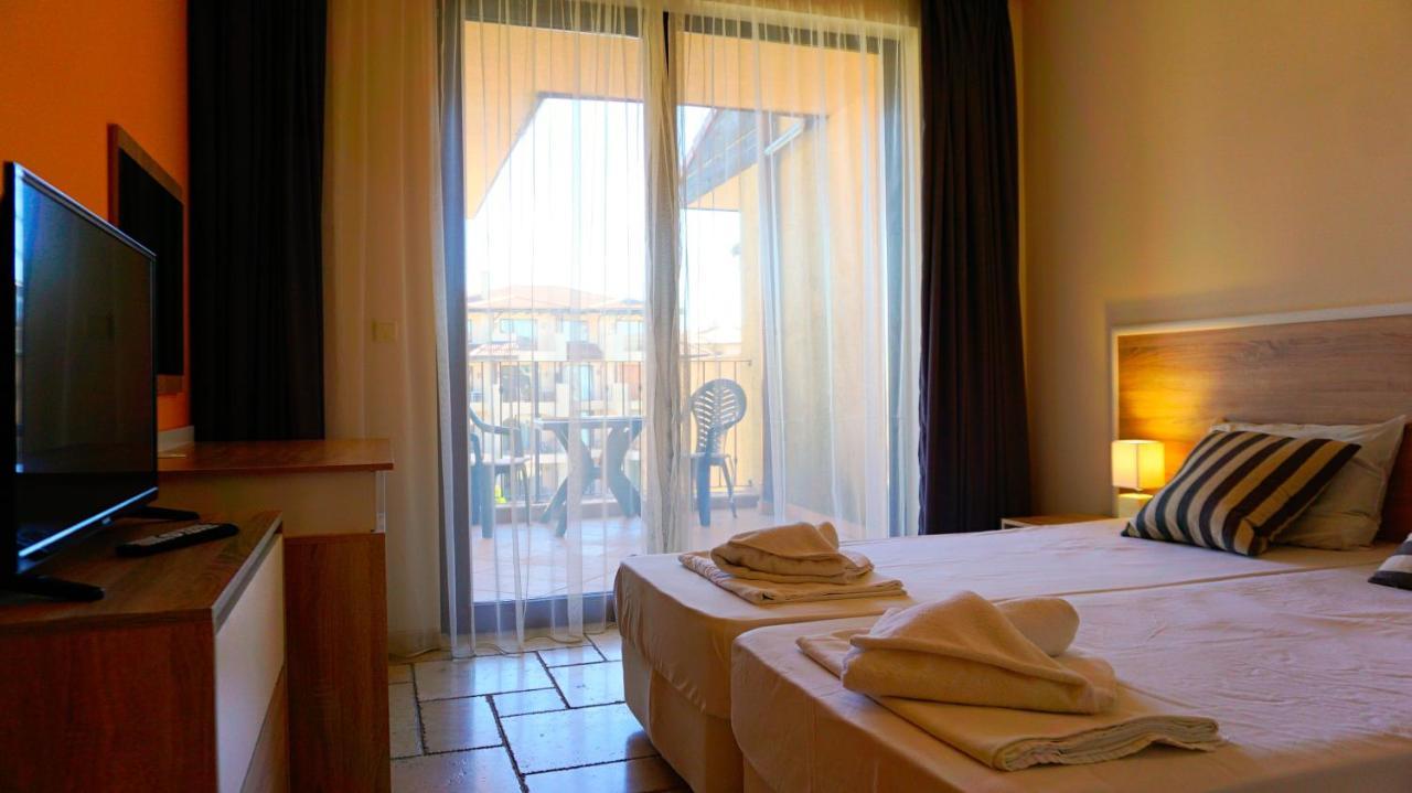 луксозни калиакрия - Luxurious In Kaliakria Topola