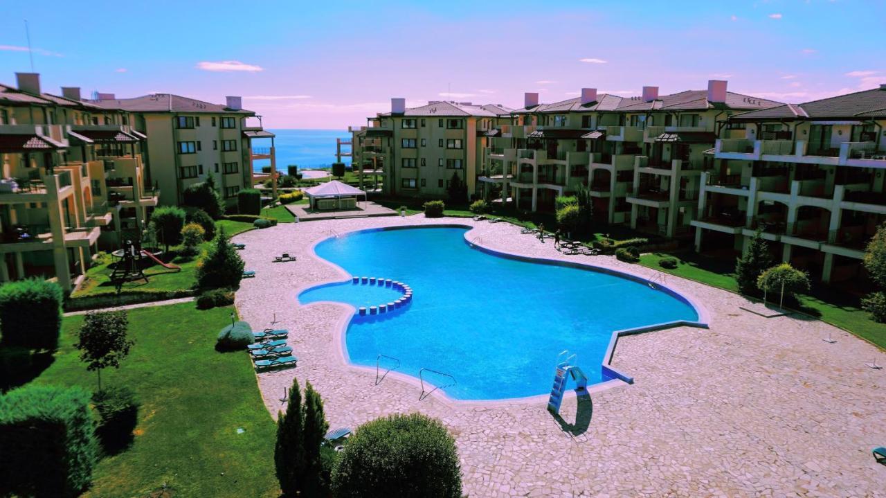 луксозни калиакрия - Luxurious In Kaliakria * Topola